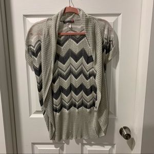 *4 for $20* Gray chevron short sleeve sweater